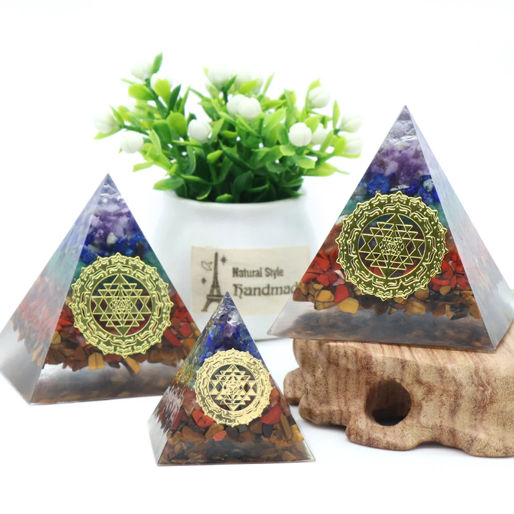 

Natural Stone Gemstone Triangle Pyramid Amethyst Lapis Lazuli Green Aventurine Red Tiger Eye Mixed Ornament 4/5/6cm