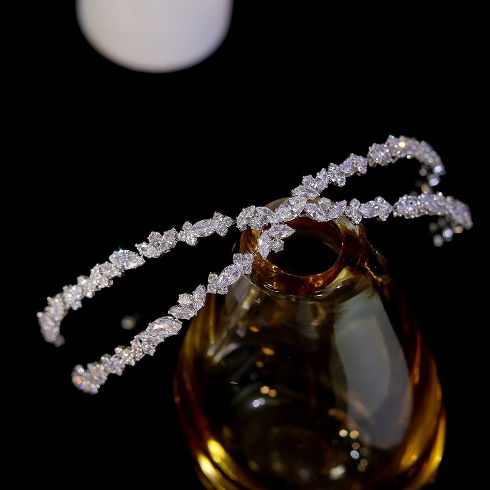 Женская двухрядная повязка на голову с кристаллами и фианитами