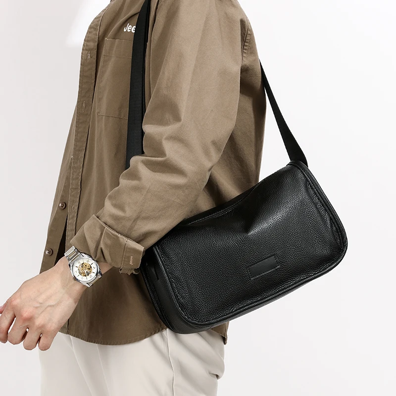 Сумка на плечо мужская из воловьей кожи