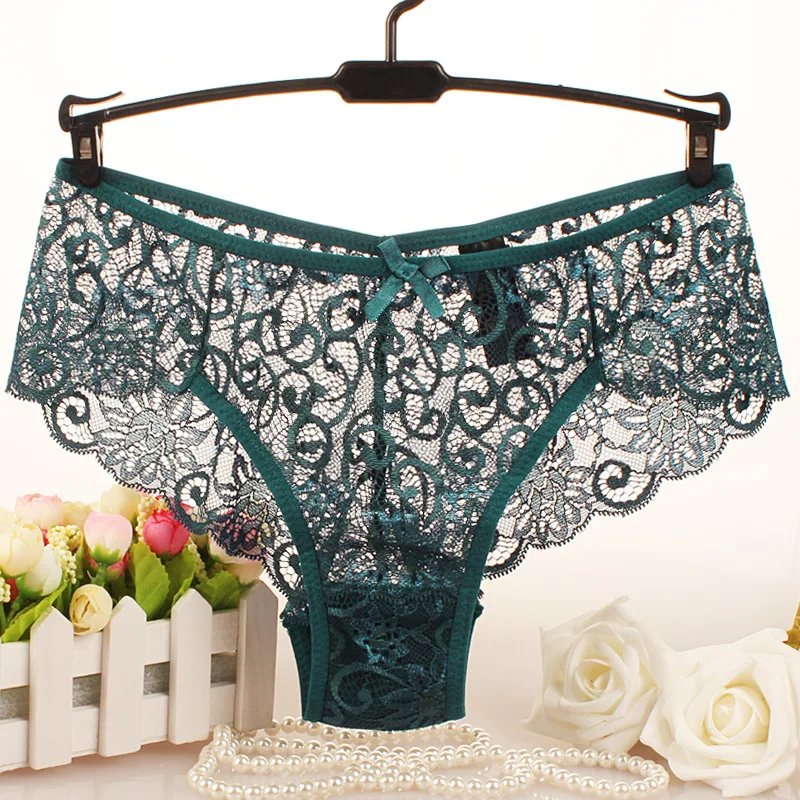 

Lace Hollowed Briefs Mid-Waist Sexy Comfortable Breathable Women's Underpants