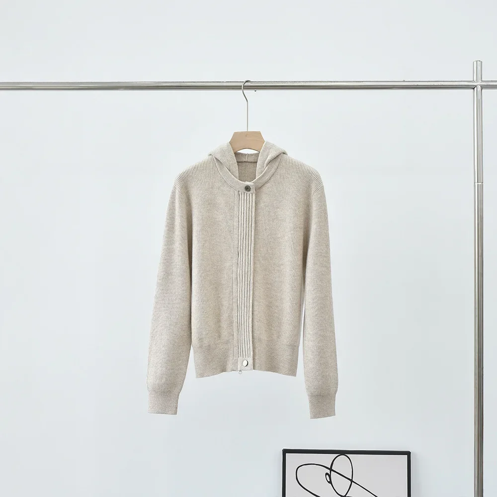 

New Autumn and Winter Hooded 100% Wool Sweater Women Casual Beaded Knitted Cardigan 2023