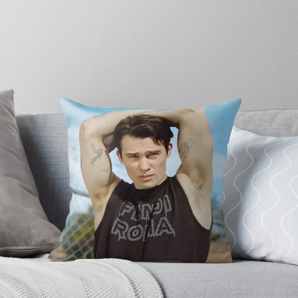 Декоративная подушка с вышивкой Николая галитзина