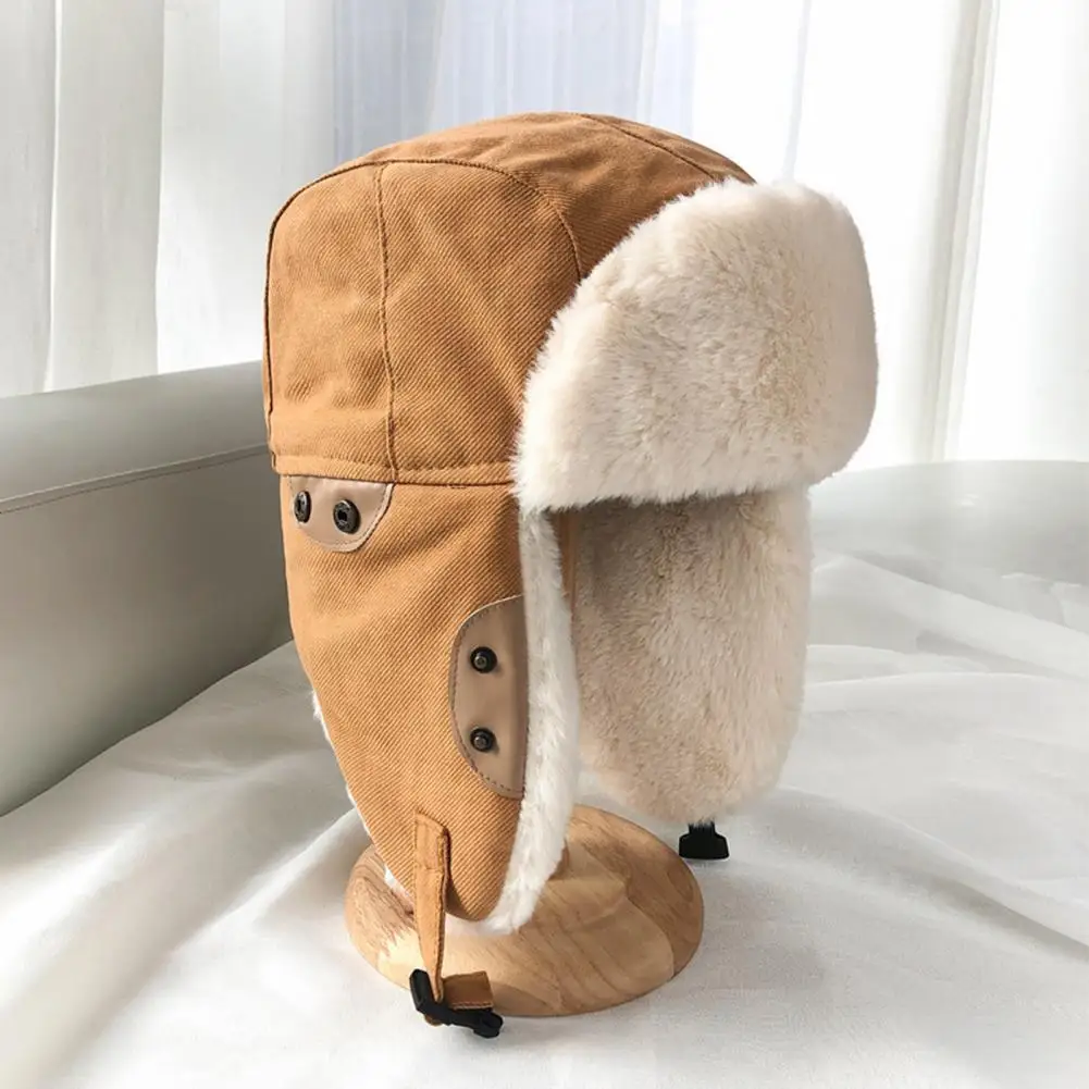 

Popular Earflap Hat Plush Lining Lovely Windproof Buttons Thermal Hat Winter Bomber Hat for Cycling