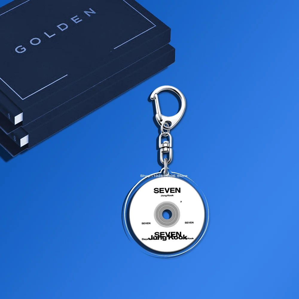 

Акриловый брелок для ключей Golden Muse