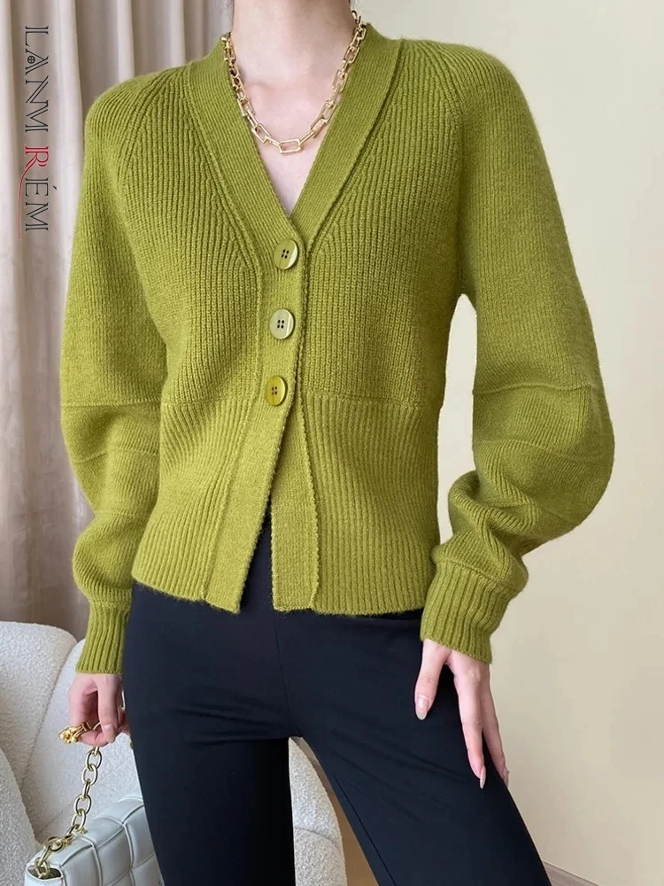 

[LANMREM] Elegant Knitted Cardigan Sweater For Women V Neck Single Breasted Long Sleeve Office Lady Tops 2024 Spring New 26D6035