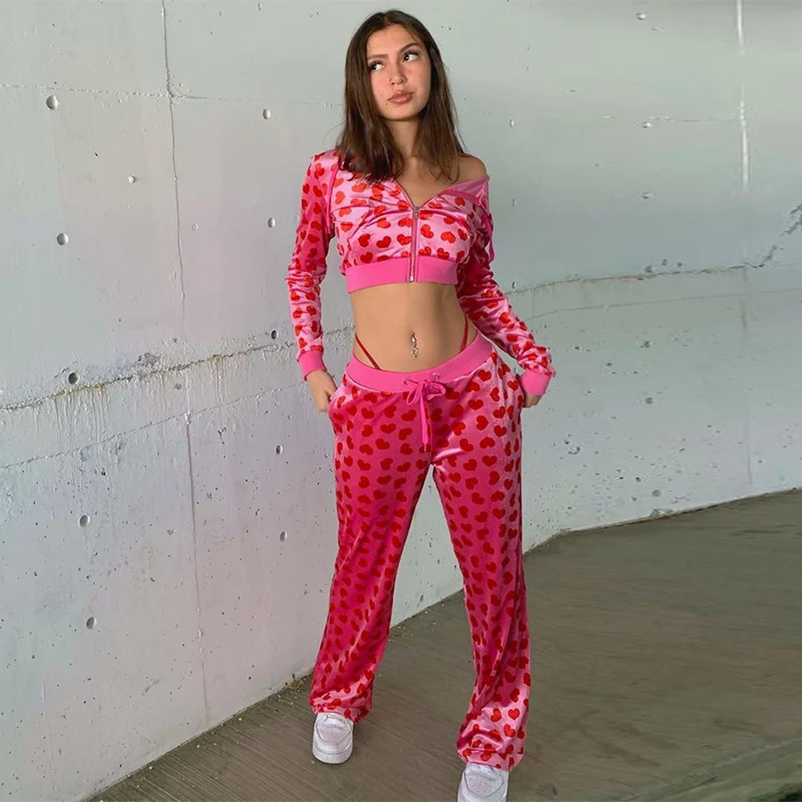 Короткий пиджак и брюки Женский бархатный кардиган на молнии с сердечками