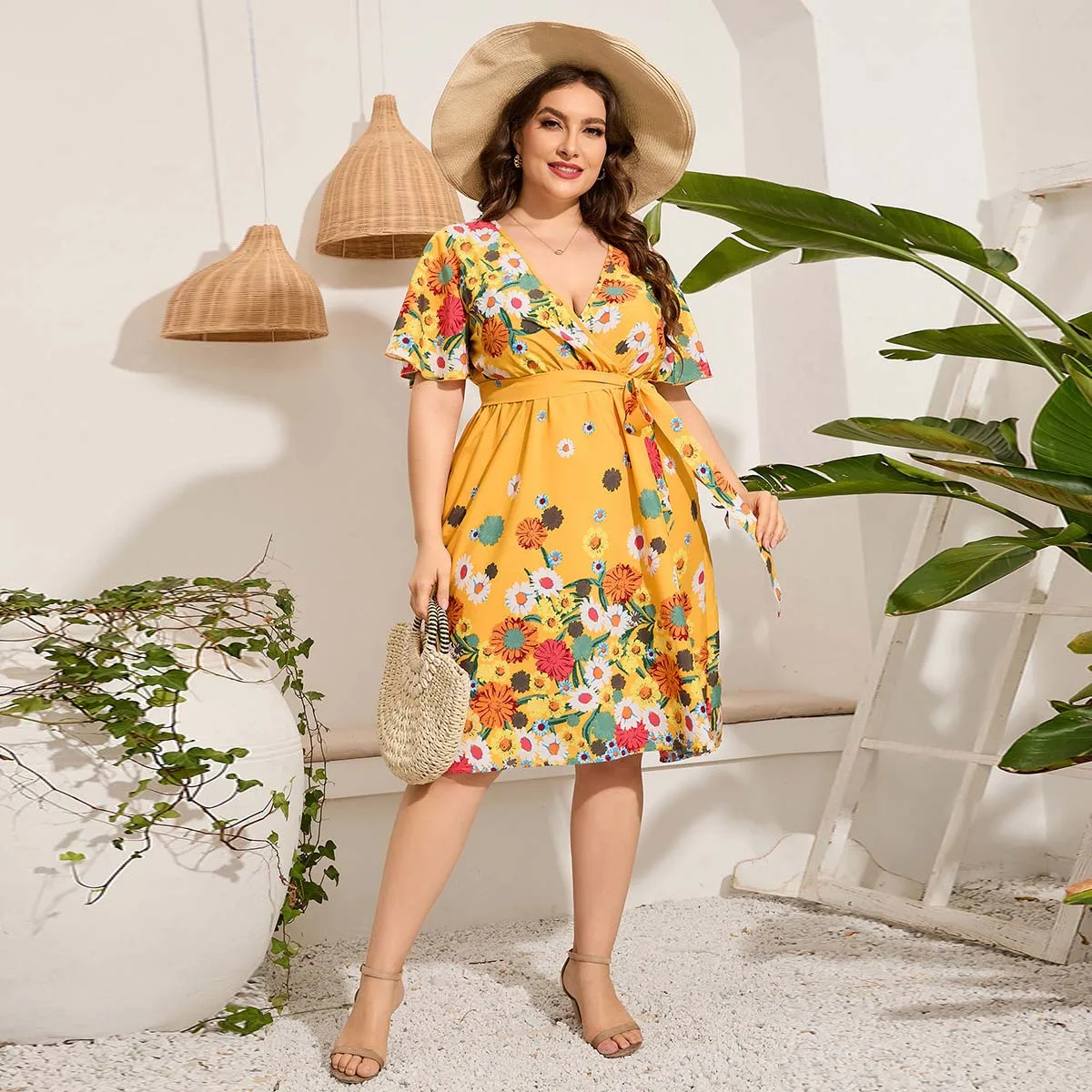 

Dress Ladies Plus Size V-Neck Short Sleeve Lace-Up Print Casual Vacation Mid-Length Dress XL-5XL Western Style Summer 2022