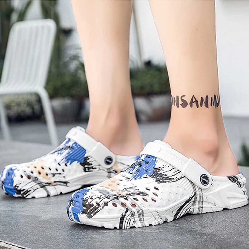 

Light Men's Slippers 2021 Summer Chef Shoes for Men Outdoor Wading Sandals Soft Beach Antiskid Sports Men's Slippers Platform