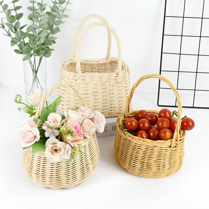 

Hand-woven Wicker Basket Fruit Snack Storage Wooden Rattan Basket with Handle Home Garden Wedding Decoration Girl Flower Baskets
