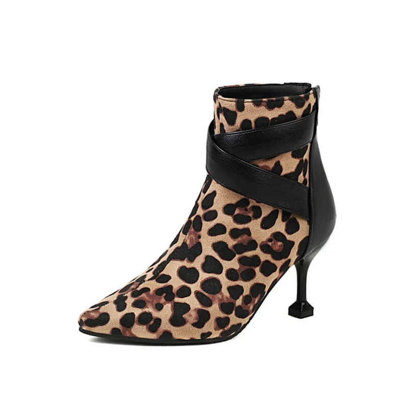 

ZIXIYUA Ankle Boots, Women, Autumn and Winter 2022 Fashion Classic Elegant Pointed Toe Zipper High Heels, Large Size Mixed Color