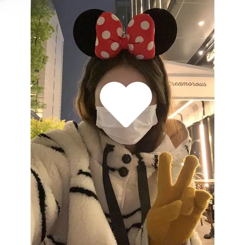 Зимняя куртка из искусственной кожи с капюшоном в полоску подкладкой овечьей