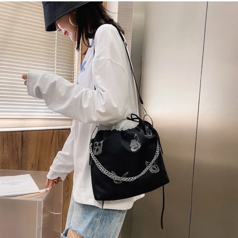 

Fashion Luminous Butterfly Messenger Shoulder Bags Women Drawstring Chain Crossbody Pouch Casual Lady Handbag Travel Satchel