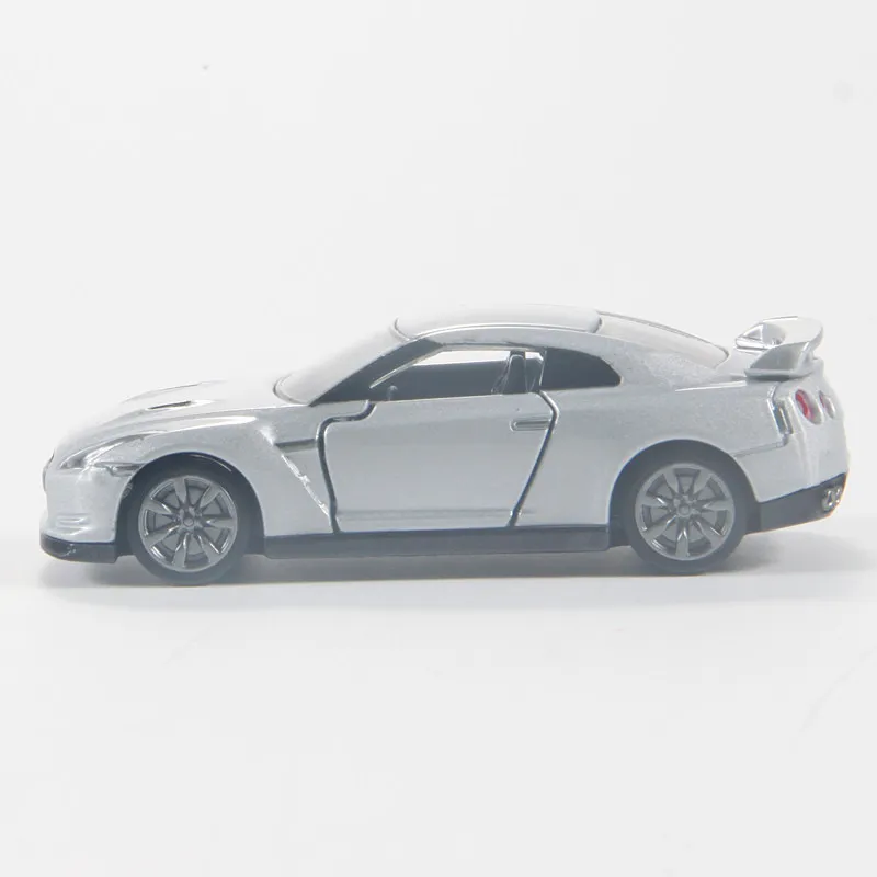 Фото Оригинальная модель автомобиля TAKARA TOMY Tomica Premium №17 Nissan GT-R 1/62 из литого сплава с открывающимися дверями и рабочей подвеской, коллекционная. №3