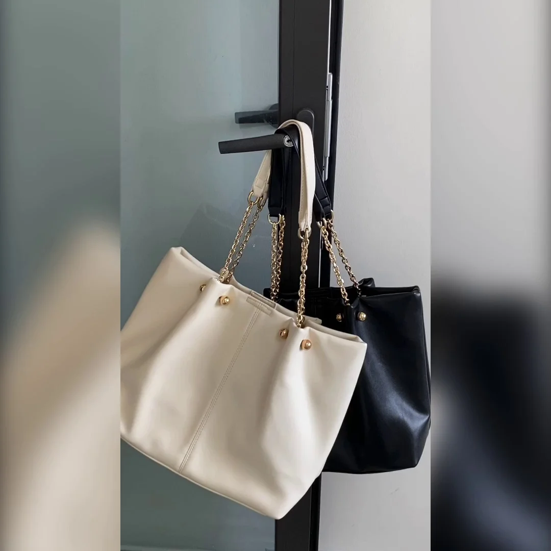 Handbag Women's 2023 New Soft Leather Large Capacity Tote Bag Small and High Sense College Student Class Handheld Shoulder Bags