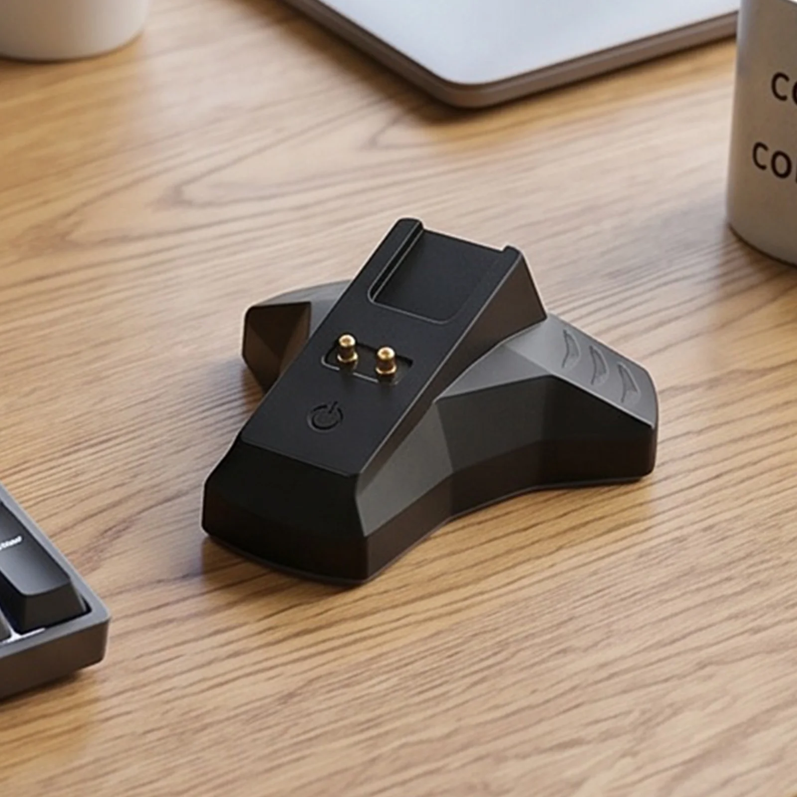 Фото Док-станция для зарядки мыши Razer Naga Pro/DeathAdder V2Pro, беспроводная зарядная база для мыши с кабелем Type-C, Plug and Play №2