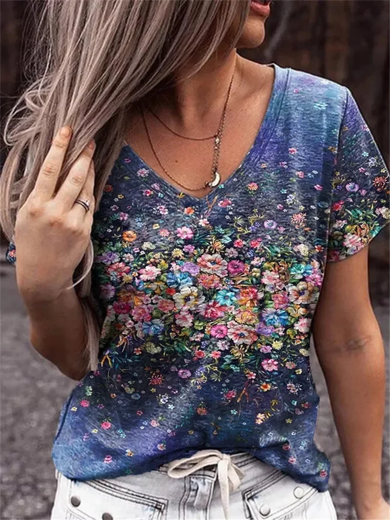 

2022New Casual Tee Short Sleeve Women T-Shirts Flower Print Street Tops Female V-Neck Loose T-Shirt 5XL Plus Size Top Pullover