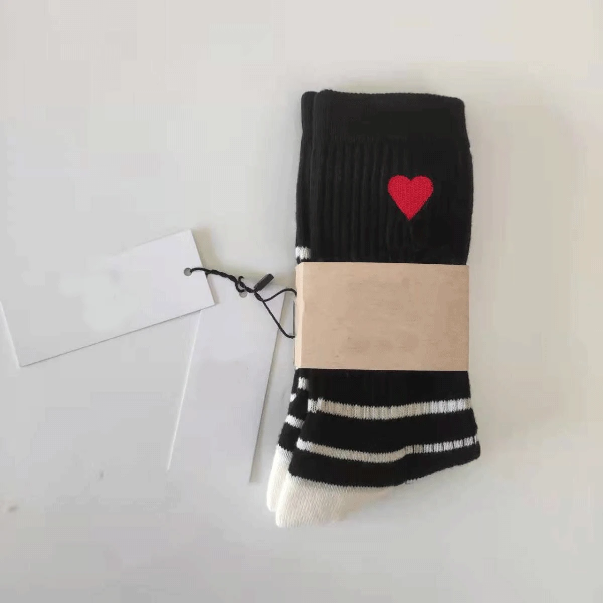 

socks for men and women solid color mid-tube love striped socks pure cotton sports stockings for men and women
