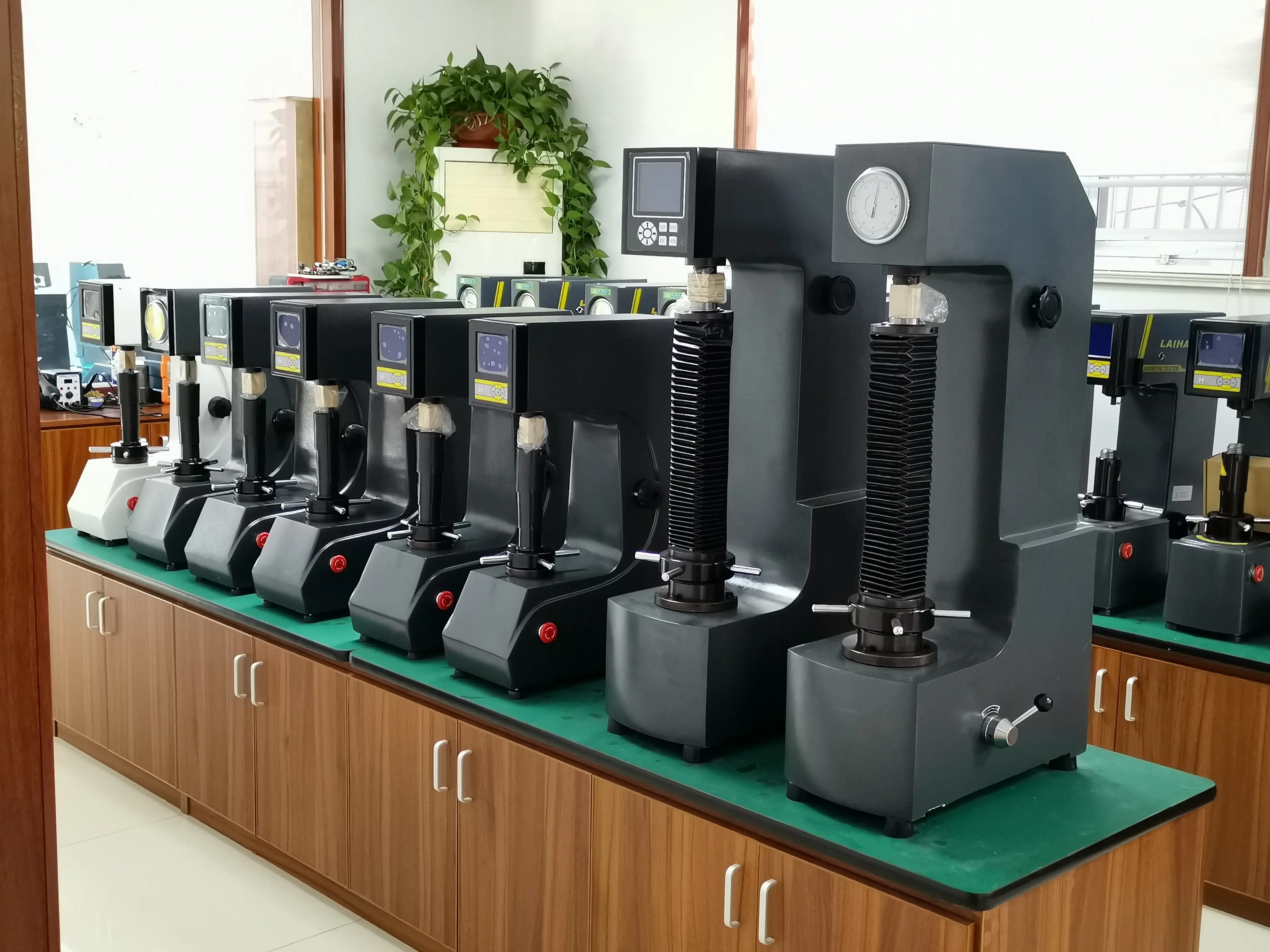 XHRS-150 Цифровой твердомер пластмасс Rockwell HRR HRM HRL HRV HRS Весы твердости