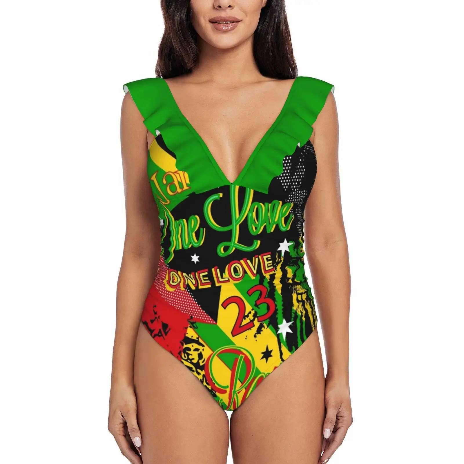 

Женский слитный купальник с рюшами и эффектом пуш-ап