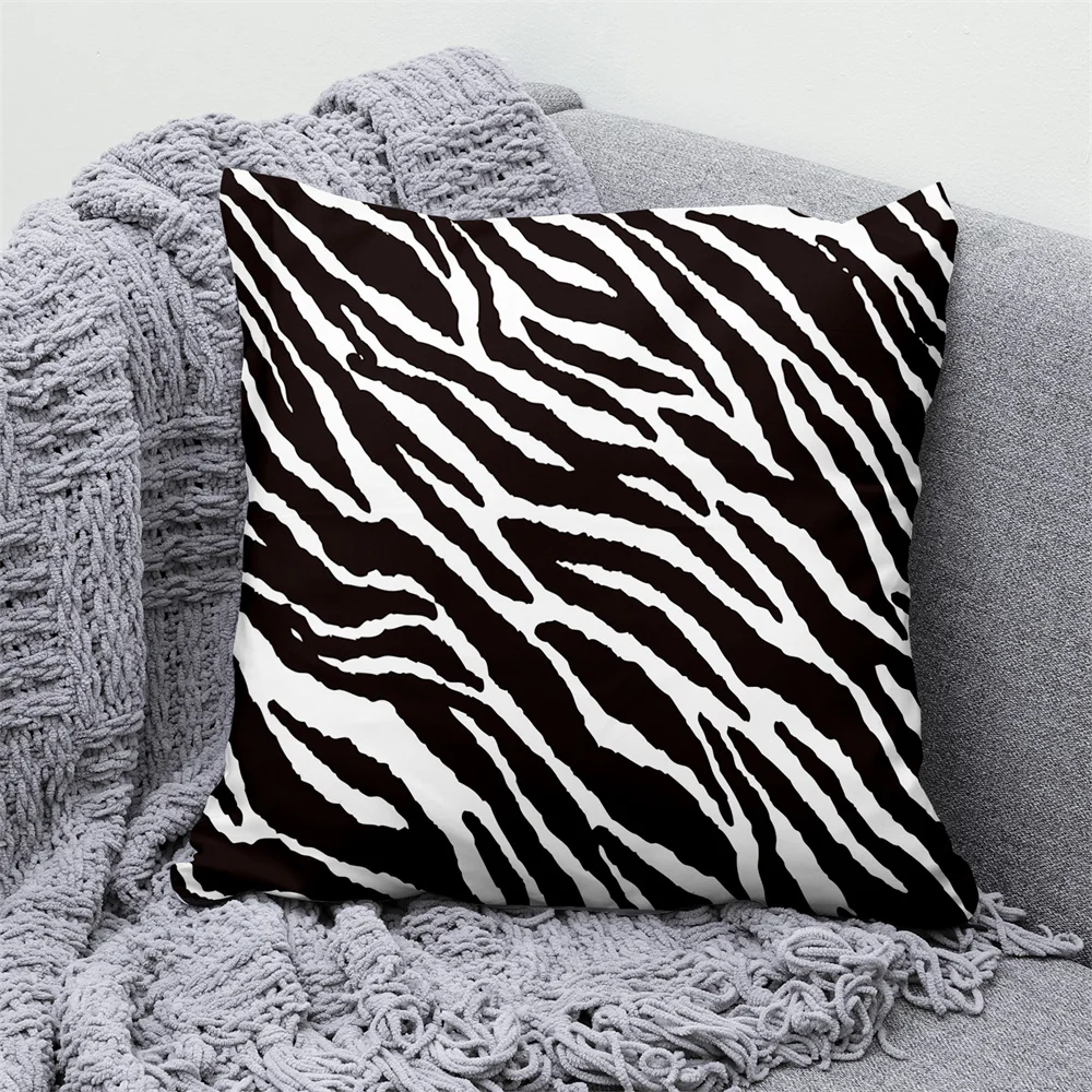 

Декоративная наволочка Zebra Print 40x40 см