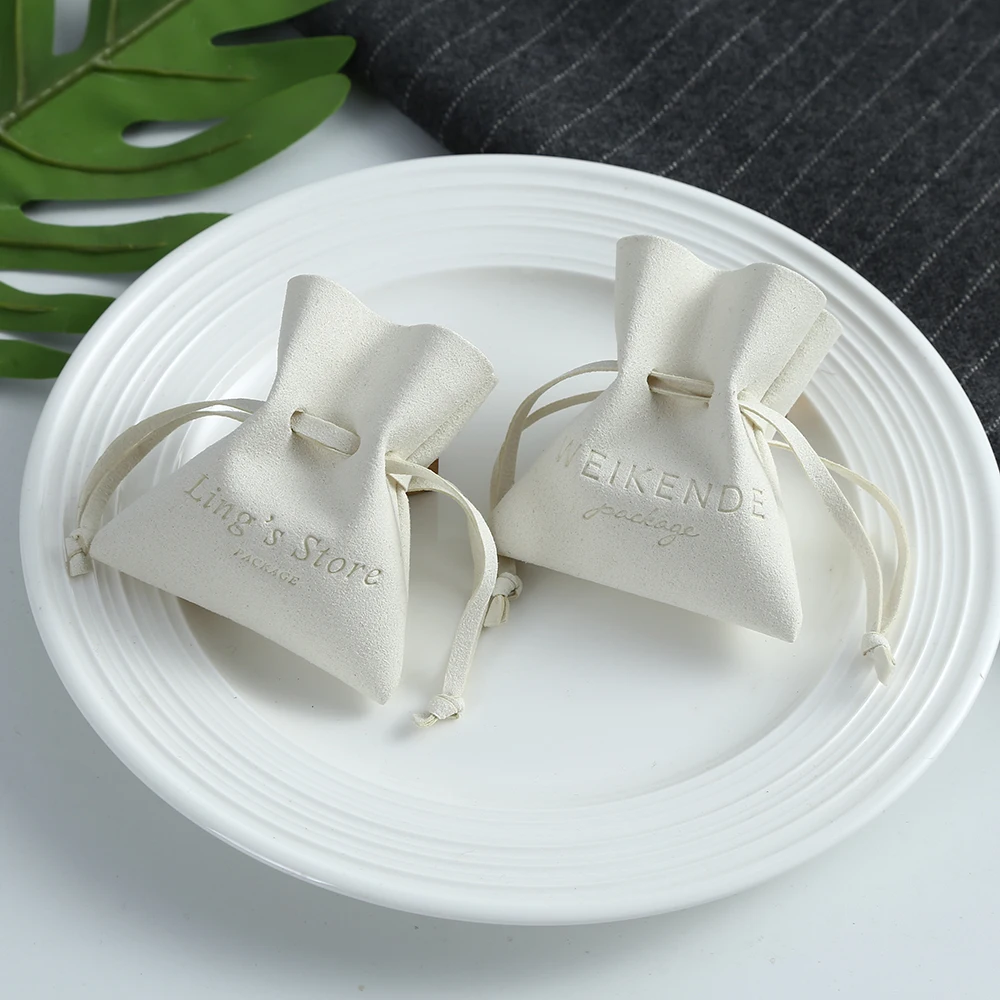 Personalized Logo Beige Microfiber Jewelry Organizer Bag Drawstring Necklace Earrings Rings Storage Pouch Chic Wedding Favor Bag