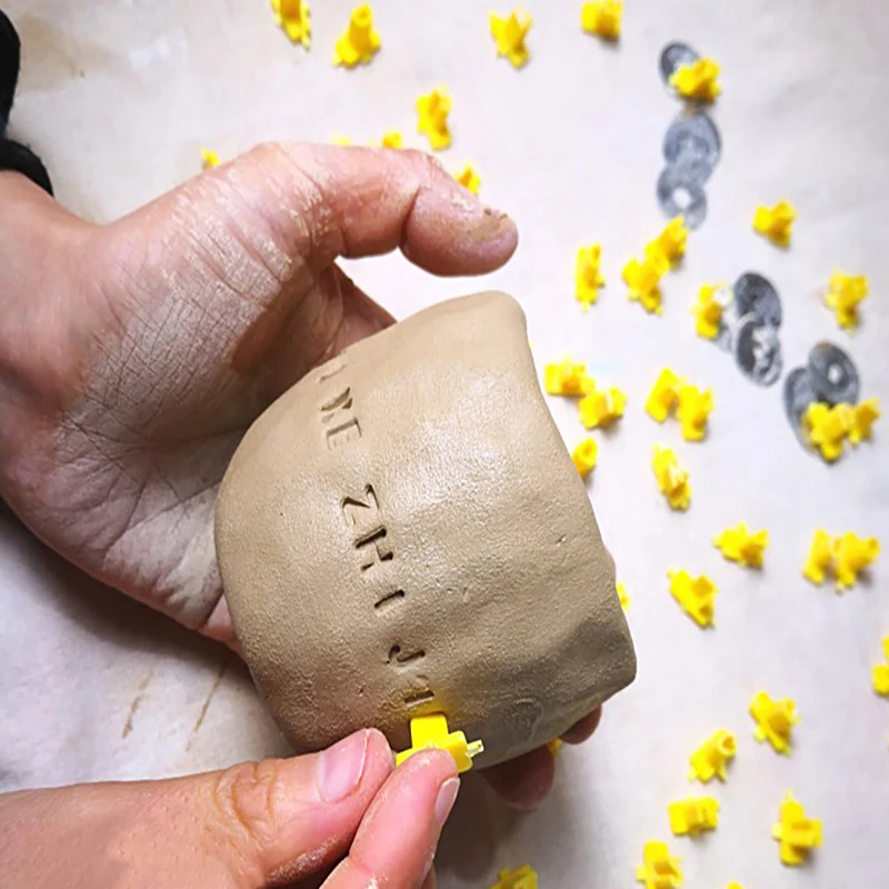 

Глиняная скульптура, ручная декоративная буквенно-Цифровая форма для текстурной печати, глина для рукоделия, глина, буквенный алфавит, пере...