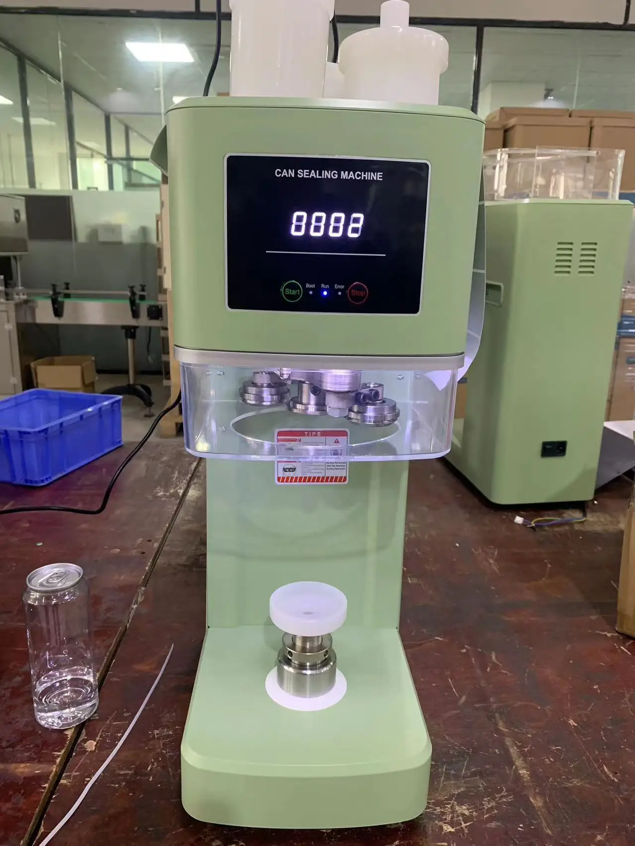 Автоматическая машина для запечатывания банок