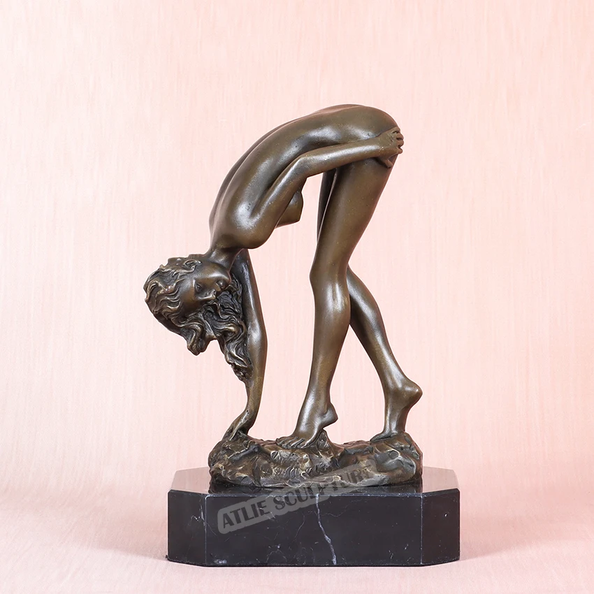 

Bronze Nude Bent Over Woman Statue Sculpture Modern Naked Female Body Art Collection Decoration