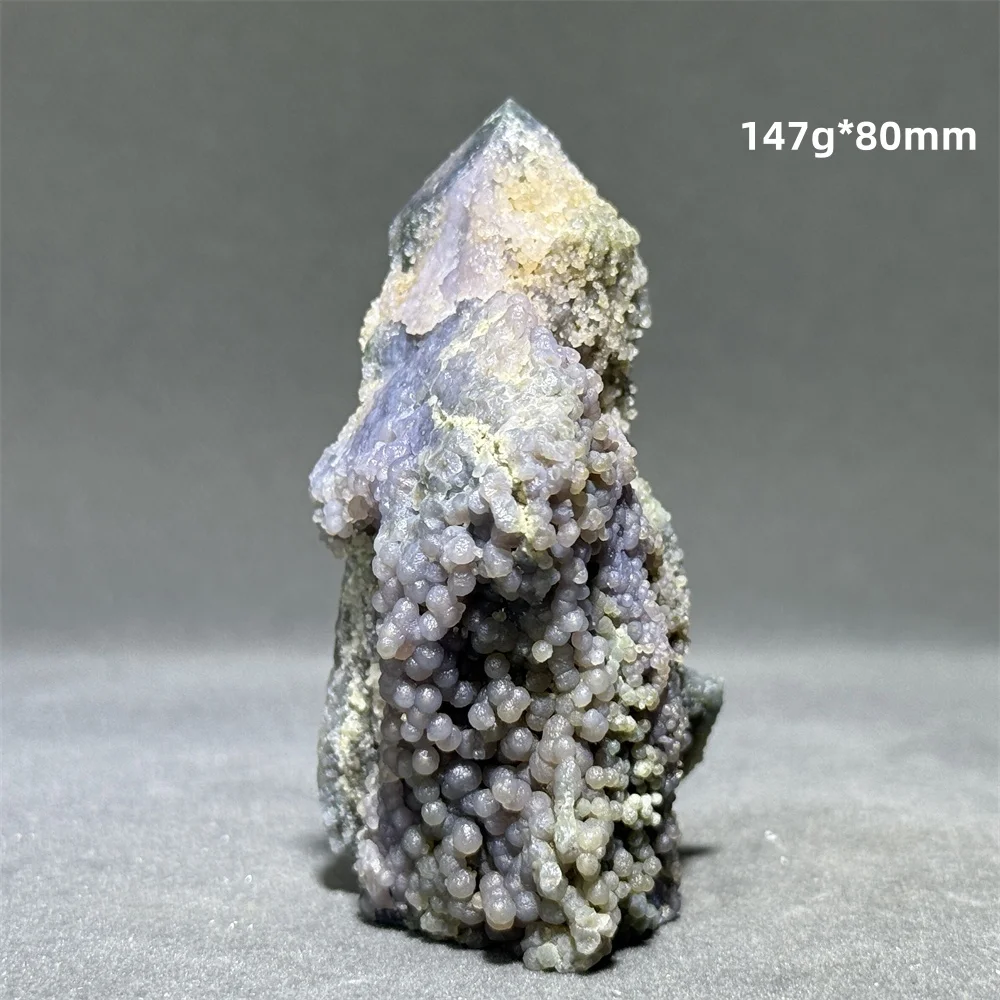 

Виноградный агат, минеральная кварцевая башня