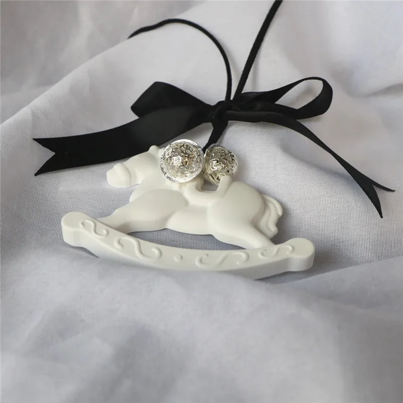 Симпатичный диффузор для гипсового масла в виде пони ароматизатор автомобиля