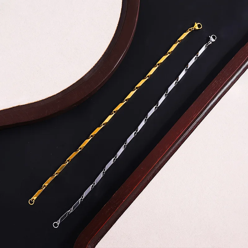 Мужской геометрический браслет с ромбовидной цепью