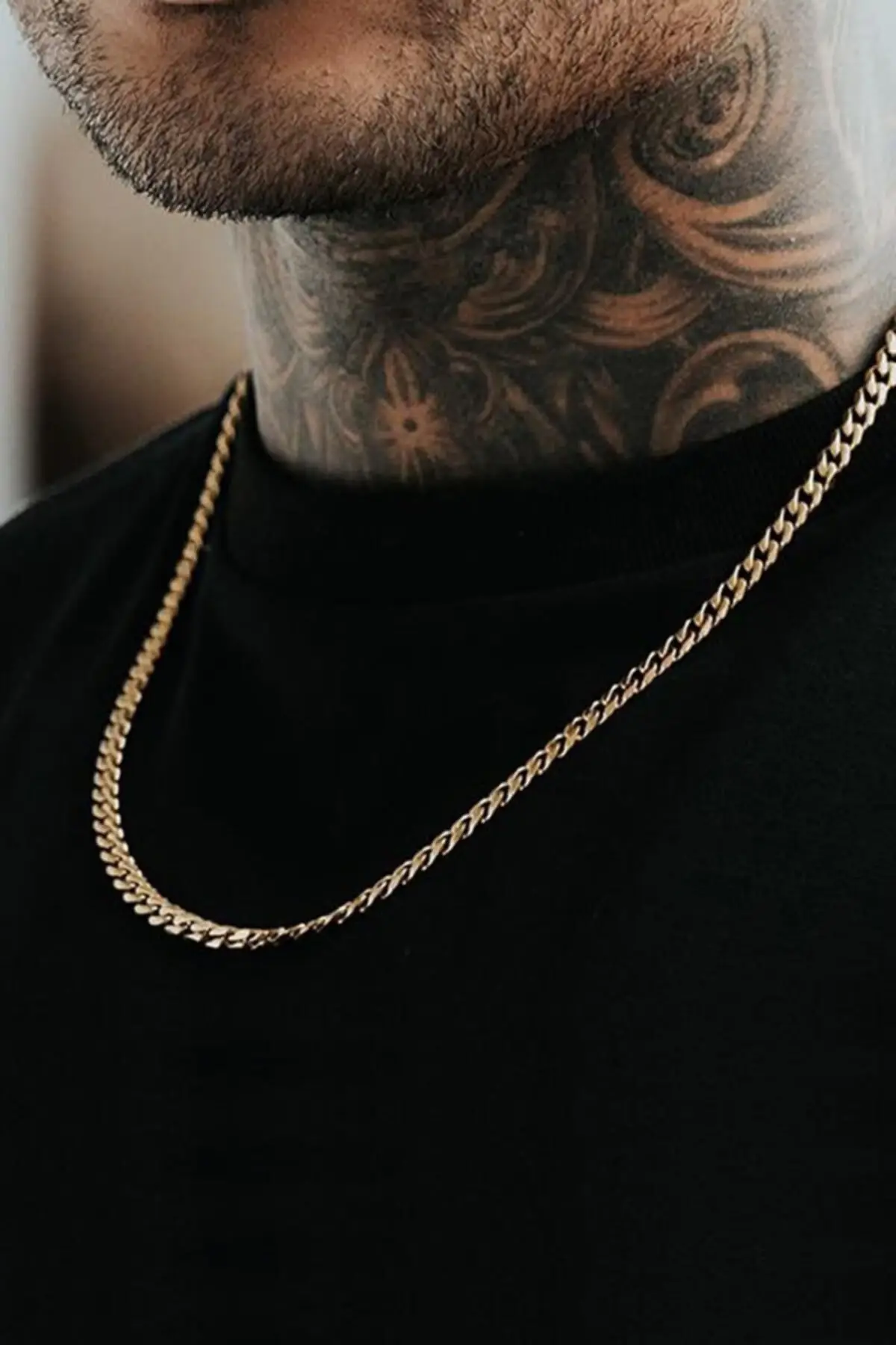 

Men's Yellow Chain Model-Imported Darkening Steel Clip Stainless Necklace Jewelry & Jewelry Accessory