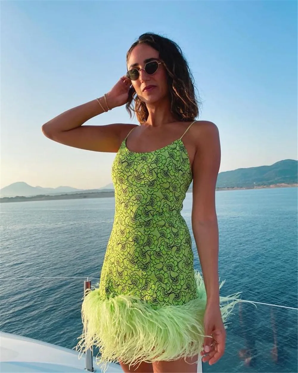 

Female Slip Dress Summer Flower Print U-Neck Spaghetti Strap Fluffy Skinny Mini Dress