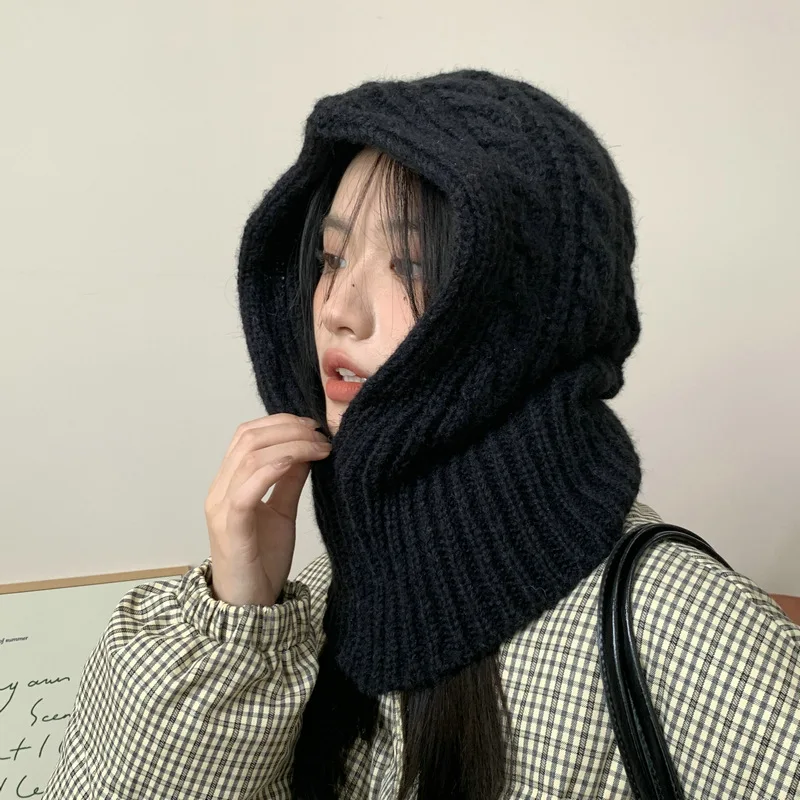 Рисунок 4 - Шапка с рукавом, милая шапка с