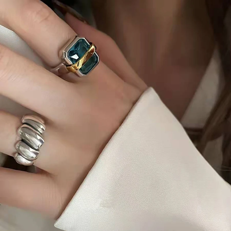 

Новые корейские модные обручальные кольца с голубыми фианитами для женщин и пар, винтажные Необычные геометрические украшения ручной работы, подарки