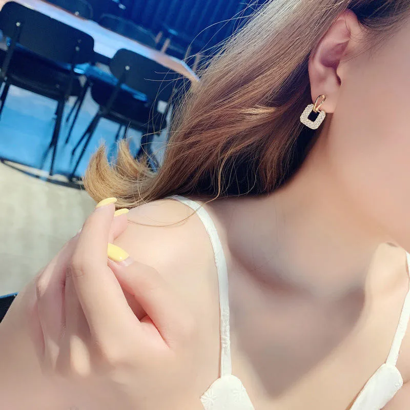 Серьги-подвески женские из циркония с квадратной вставкой 14 к |