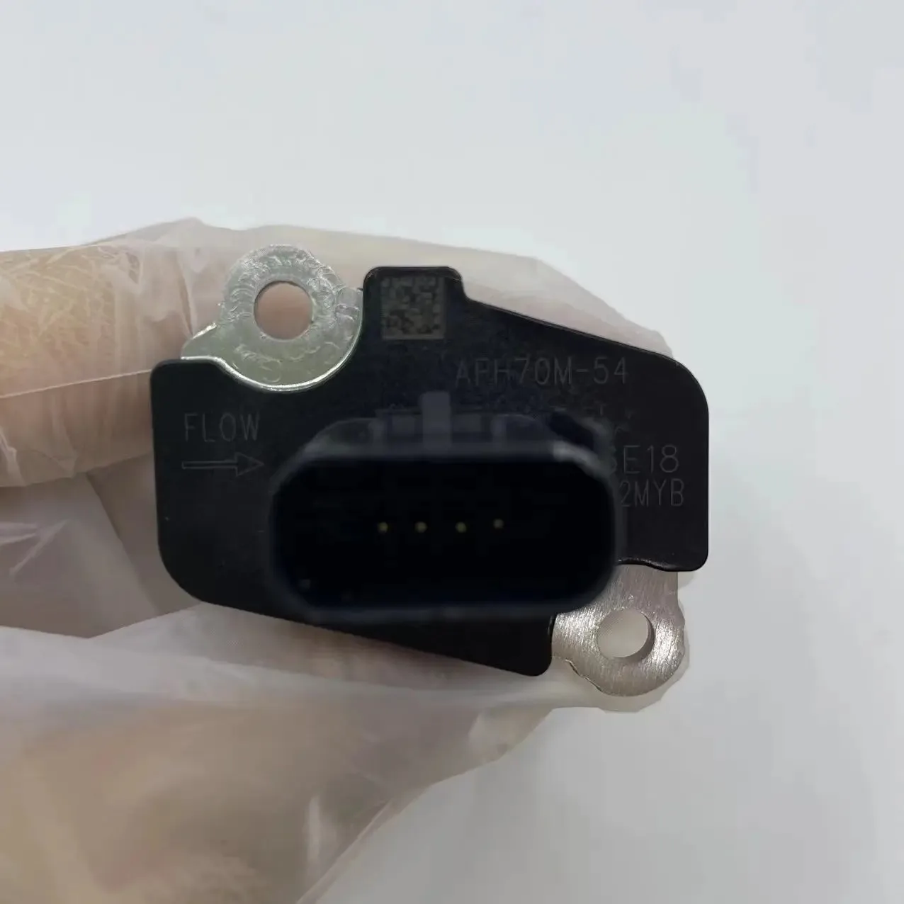 

Датчик расхода воздуха MAF для Ford-Europe Galaxy-Mondeo MK4 IV S-Max Transit MK7 1,8 2,0 2,2 TDCi 6C11-12B579-AA 1376235