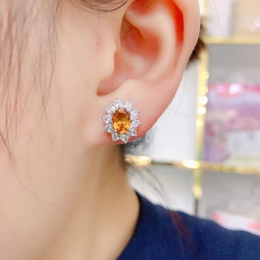 Классические серьги-гвоздики из серебра 925 пробы с кристаллами 5 мм * 7 всего