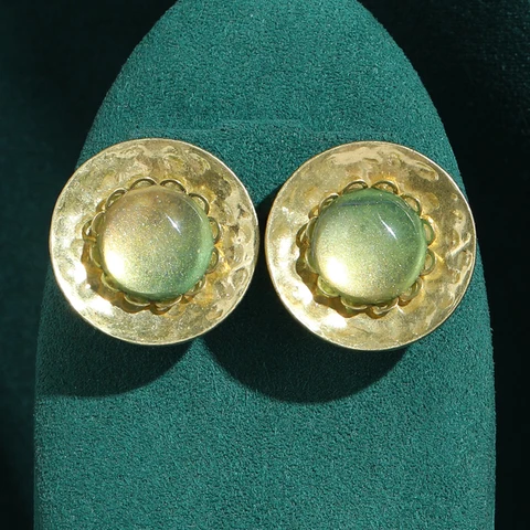 Винтажные круглые серьги-гвоздики из зеленого стекла золотого цвета для женщин, тренд 2025, ювелирные изделия «кошачий глаз», натуральные аксессуары, подарок на вечеринку