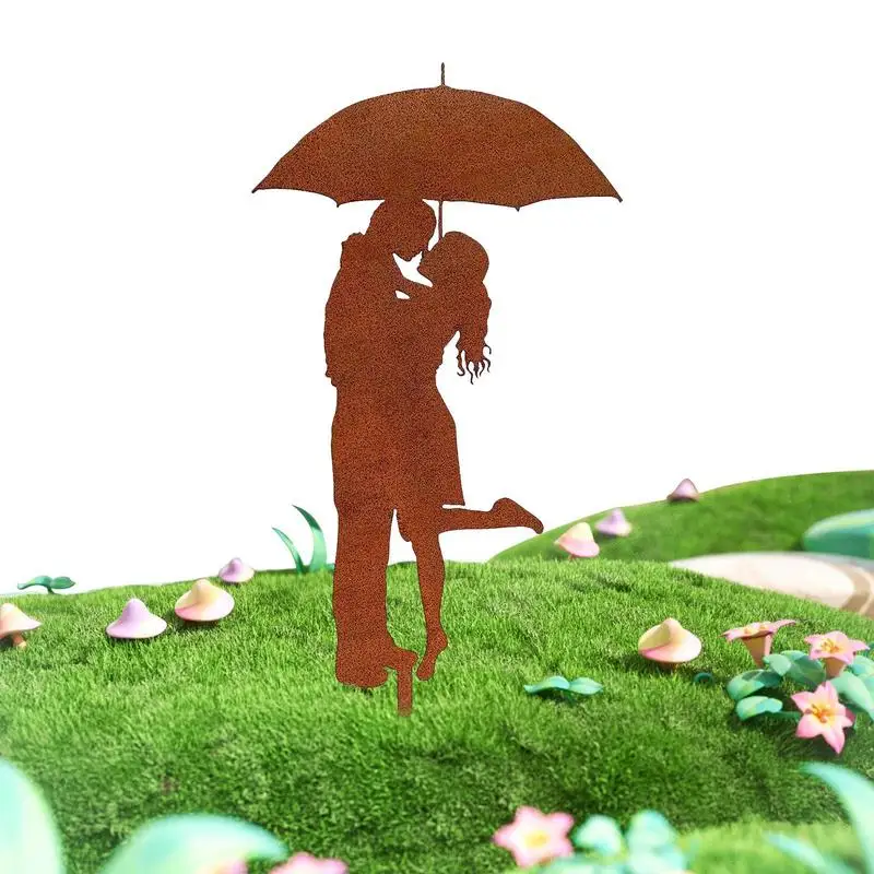 

Yard Art Garden Metal Statue Decor Rustic Couple Kissings Silhouette Stake Hollow Vintage Sculpture For Lawn Balcony Flowerpot