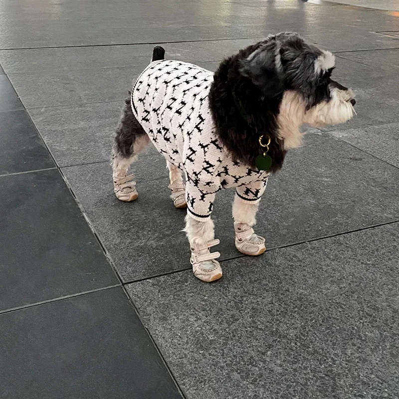 

Dog Sweater Fashion Clothes Cat Sweater York Bulldog Cocky Autumn Winter