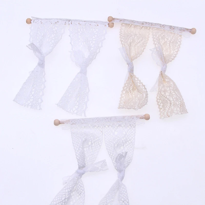

1 Pcs Dollhouse Lace Cotton Curtain Doll House Furniture Home Decoration 1/12 Dollhouse Accessories 13cmx11.5cm