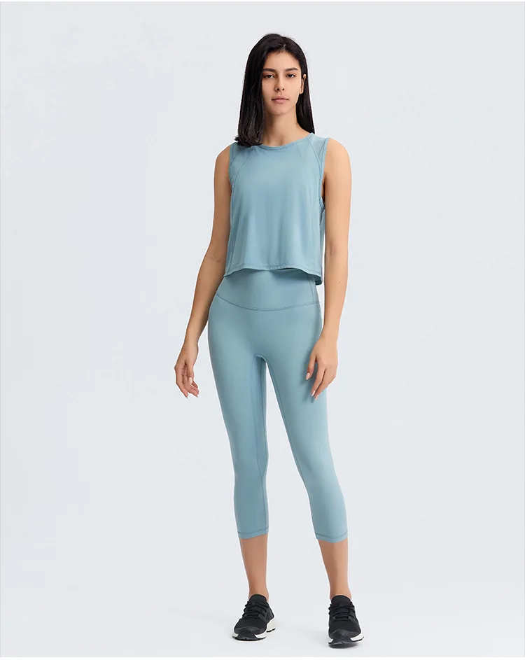 Woman T-shirts Fitness Yoga Crop Top Sportswear Sleeveless T-shirts Breathable Quick Dry Women's Vest Sports Top Gym Clothing