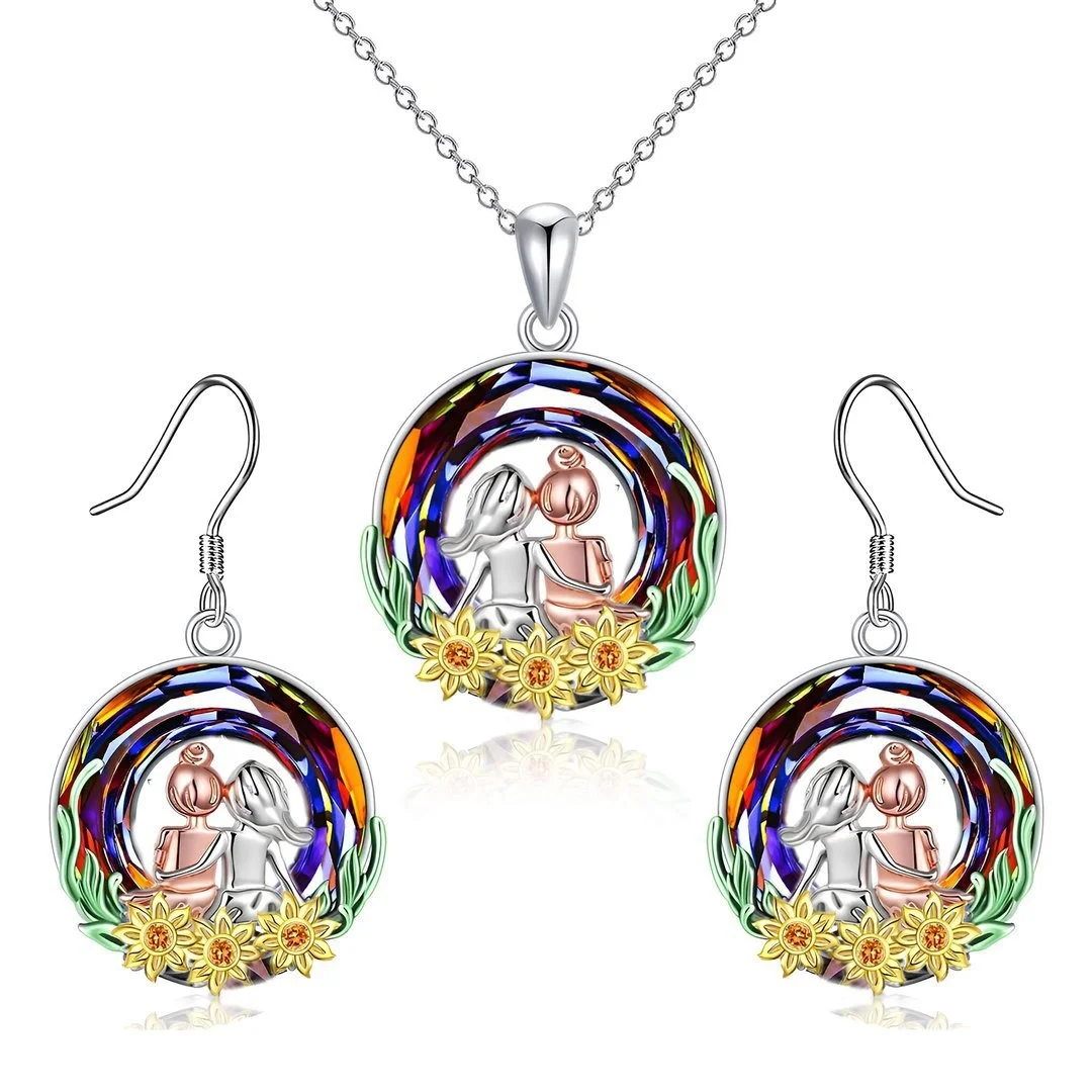 

2022 New Sunflower Crystal Necklace Women's Valentine's Day Gifts for Mom Gifts Fashion Jewelry Crystal Women's Necklaces