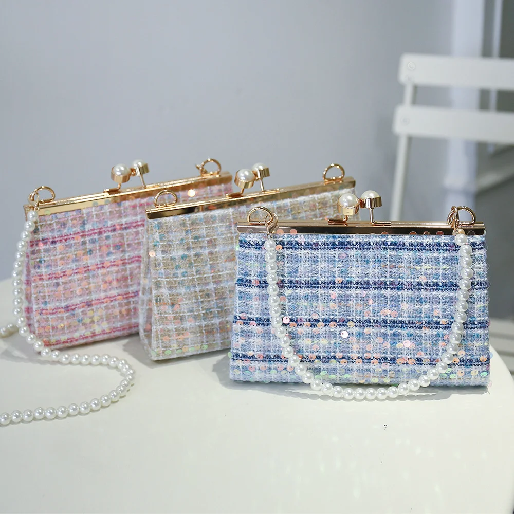 

New small scented woolen handbag lattice Sequin one shoulder chain bag versatile banquet dress bag dinner bag