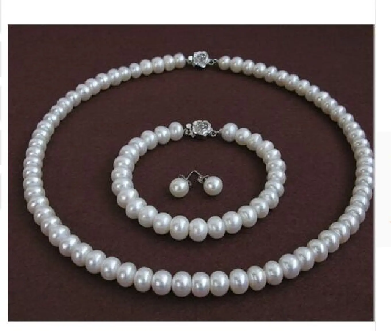 

Комплект из ожерелья, браслета и сережек, 18 дюймов, 9-10 мм