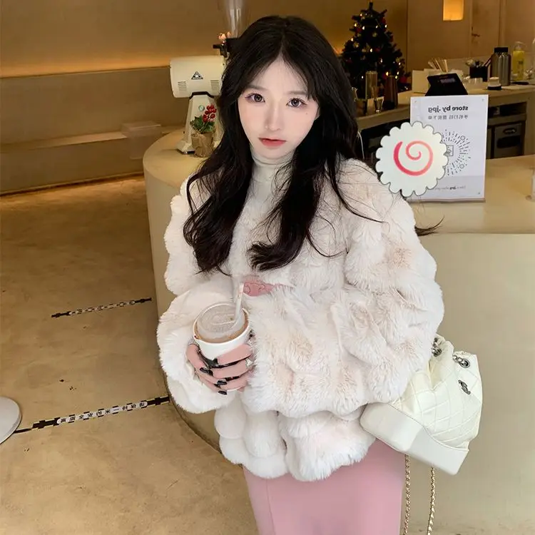 2022 New Fashion Faux Fur Coat for Women Fluffy Soft Furry Jacket Female High Slim Imitation Rabbit Fake Fur Outerwear H68