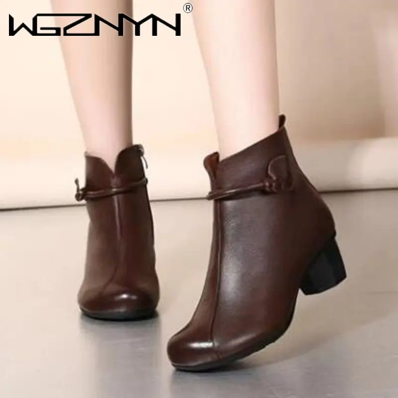 

Новинка 2023, зимние женские ботинки Мэри Джейн, кожаные ботинки на танкетке, женские повседневные офисные классические ботинки на молнии с к...