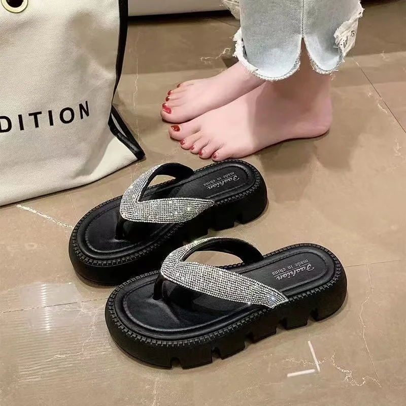 Women Slippers 2023 Summer Thick Bottom Beach Sandals Casual Home Fashion Flip Flops Indoor and Outdoor Bathroom Non-slip Shoes