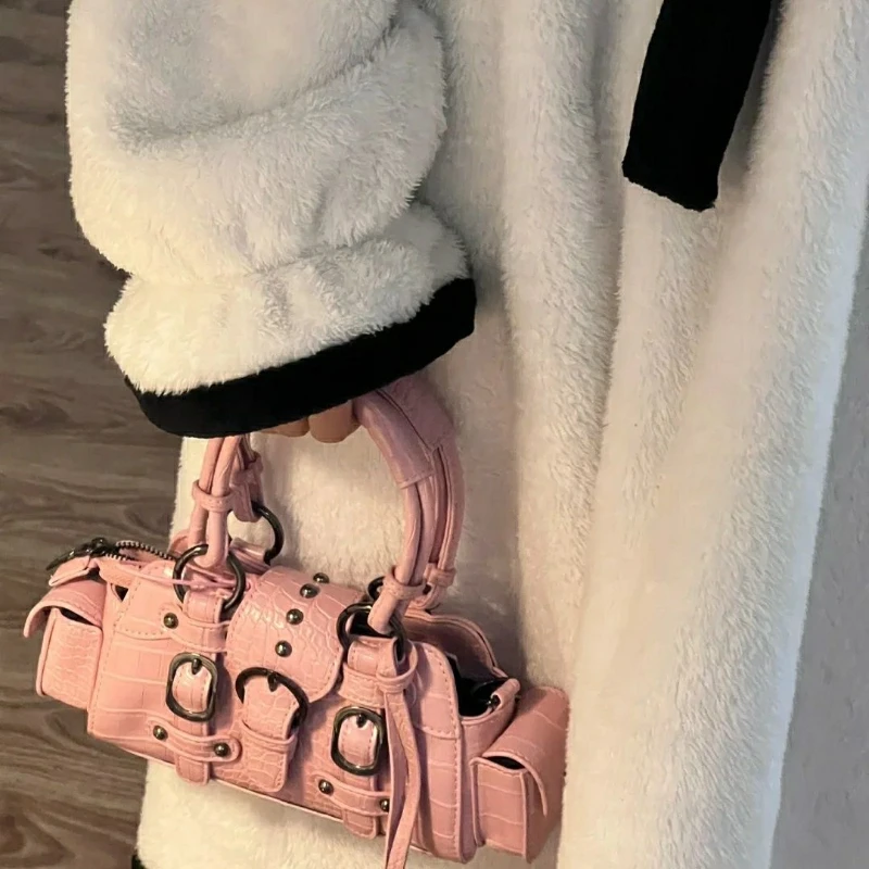 

MBTI Y2k Vintage Shoulder Bag for Women 2023 Luxury Designer Handbag Pink Rivets Hot Girls Square Pu Leather Underarm Bag Bolsas